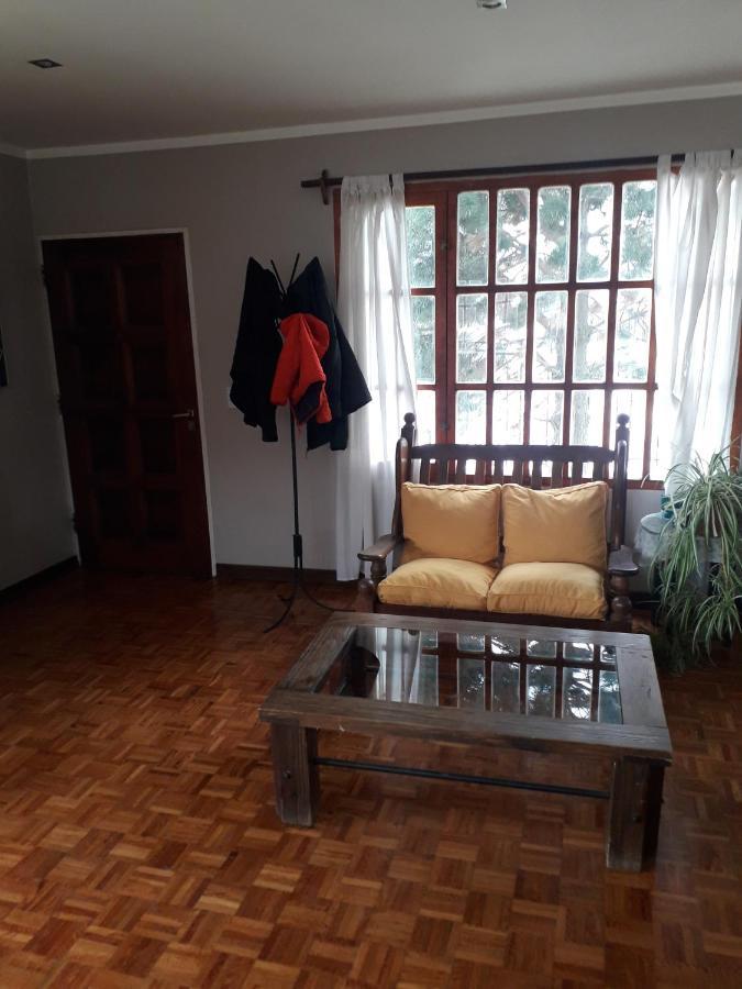 La Casa Del Mono Bed & Breakfast Ushuaia Ngoại thất bức ảnh